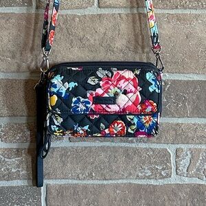 Vera Bradley RFID All in One Crossbody Bag in Pretty Posies